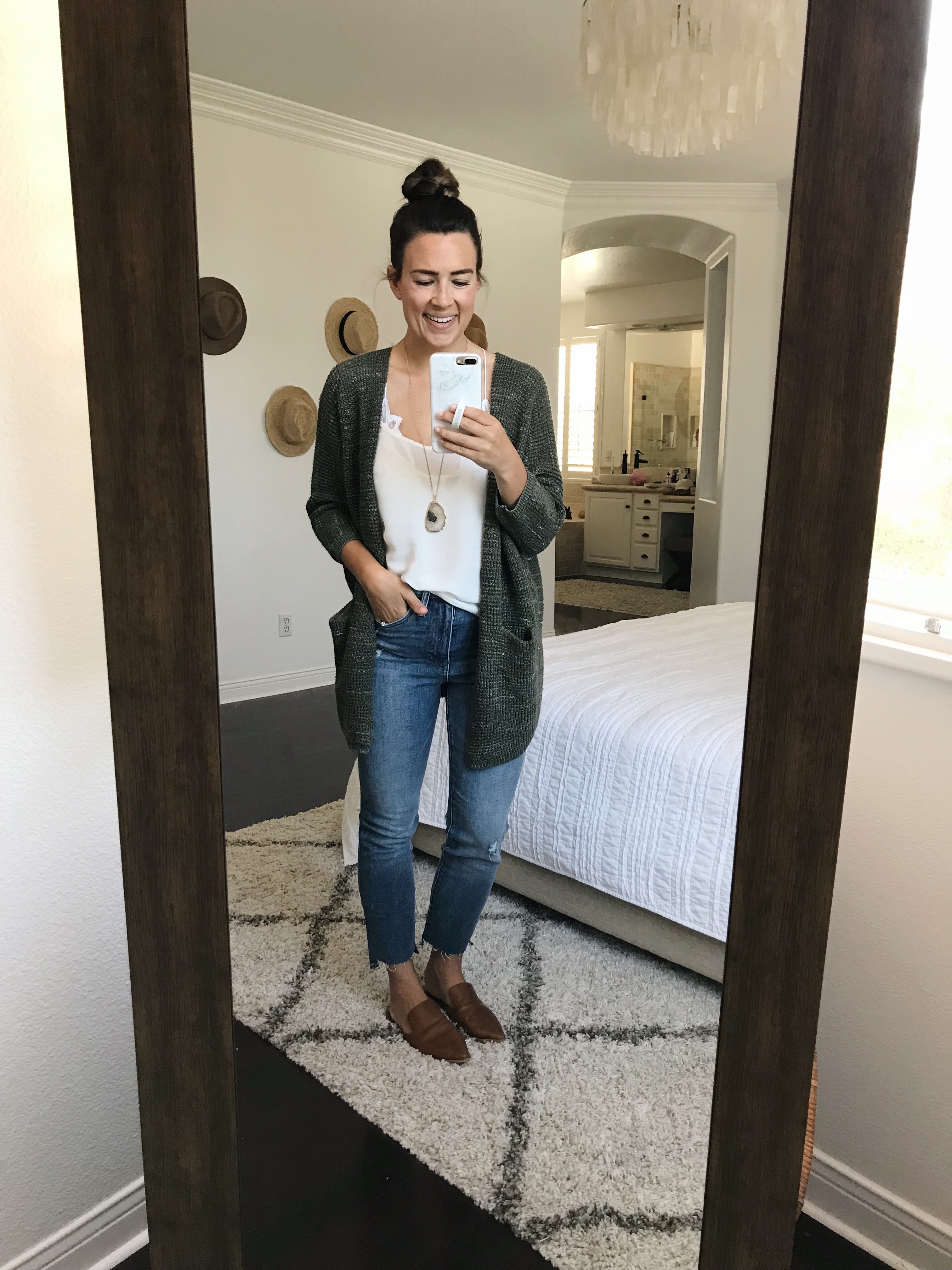 9 Ways to Style Straight-Leg Jeans – Natalie Borton Blog  Straight leg jeans  outfits, Classy casual outfits, Straight leg jeans